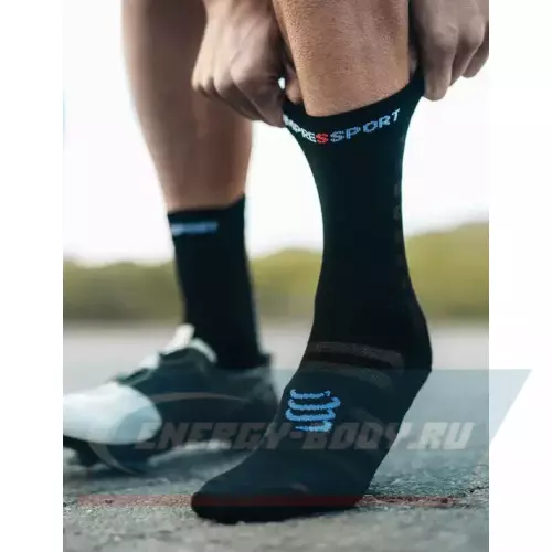  Compressport Носки Bike Ultralight V4 - Black/Red T2