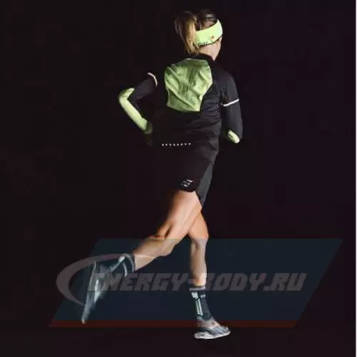  Compressport Ветровка Женская Hurricane Windproof Black/Fluo Yellow XS