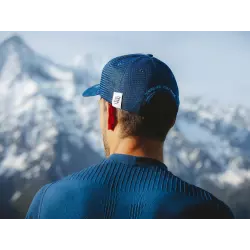 Compressport Trucker Cap - Mont Blanc 2021 Кепки